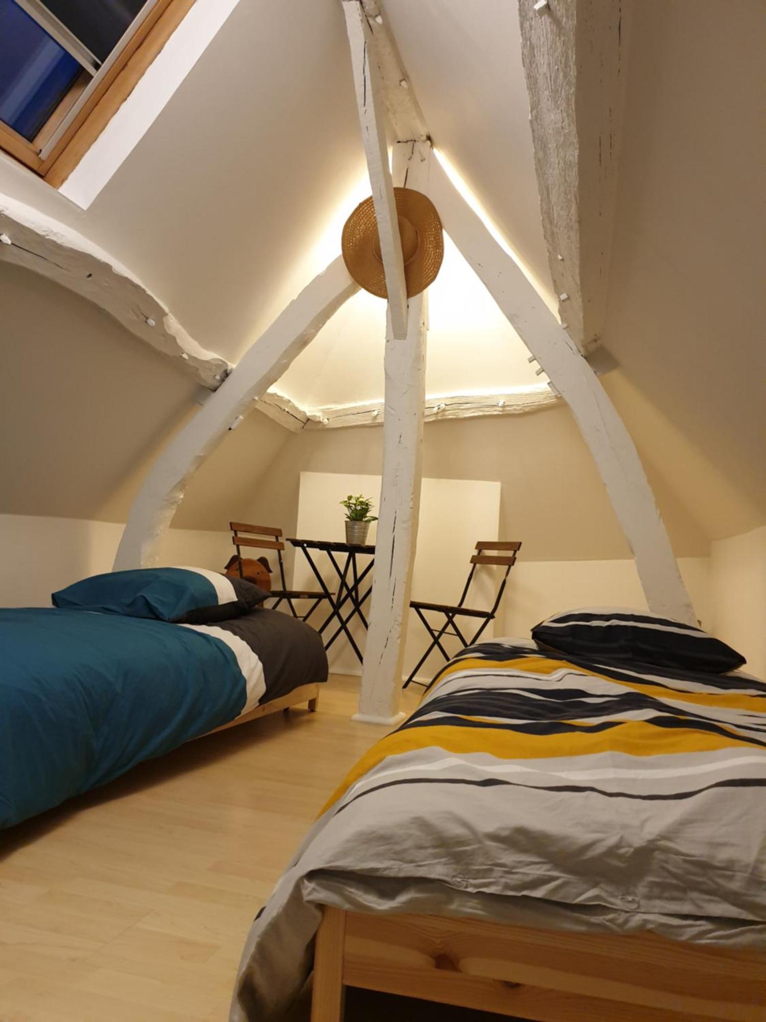 Chambre Privee Dans Petite Maison Typique Montivilliers Εξωτερικό φωτογραφία